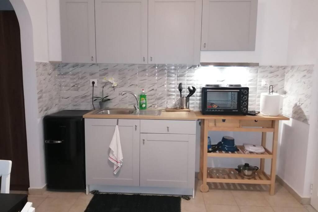 Cozy Apartment Ialysos  Ngoại thất bức ảnh